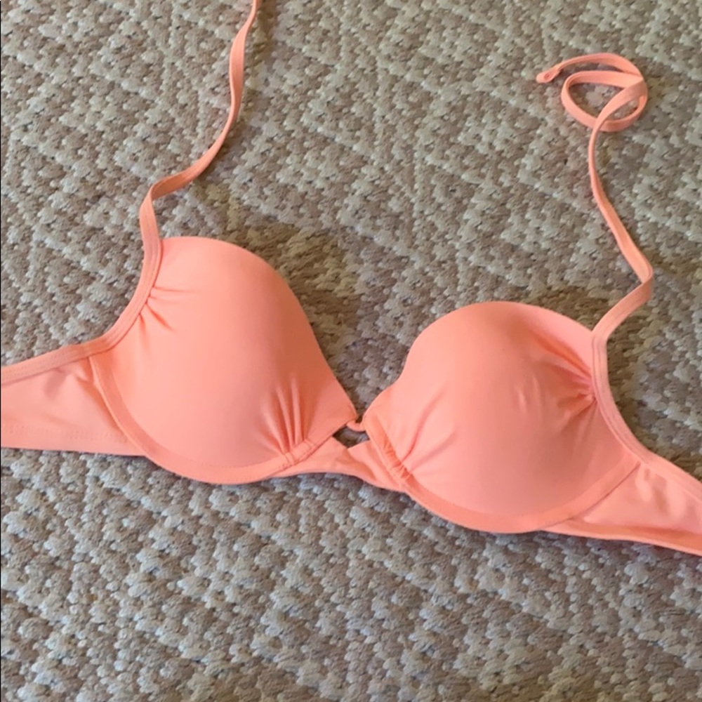 Bikini top